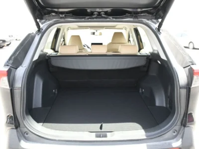 2025 Toyota RAV 4 2.5L Hybrid Mid Option 4 Cylinders Engine Black Beige Crossover GCC Specs