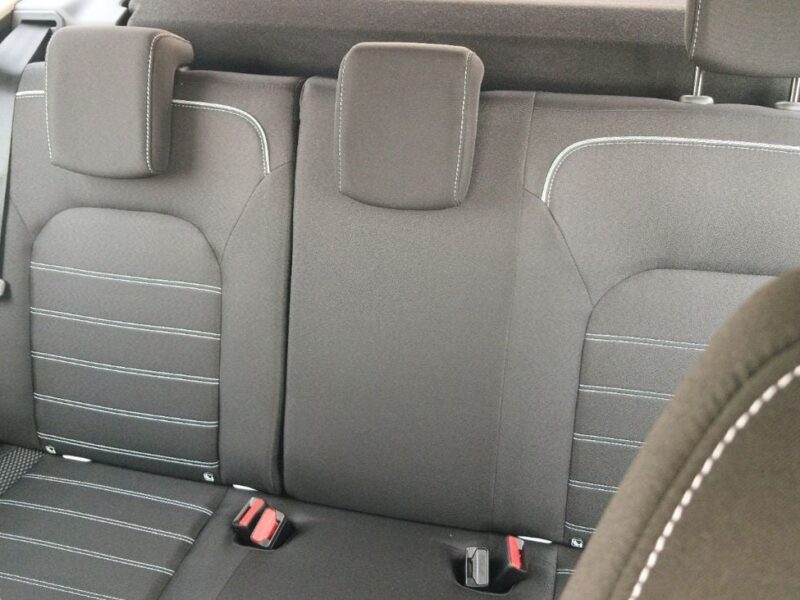 2025 Renault Duster Renault Duster 1.6L Petrol GCC Full option White Grey SUV