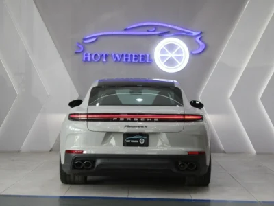 2025 Porsche PANAMERA 4 2.9-liter twin-turbocharged V6 Engine Grey Red Sedan