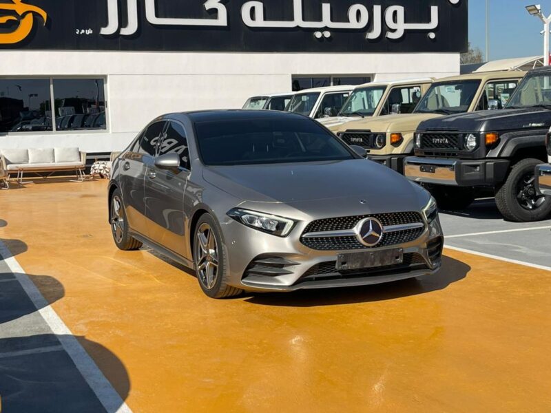 Mercedes-Benz A 210 Mercedes Benz A200 20211.4 L 4 Cylinders Engine Bronze Black Sedan