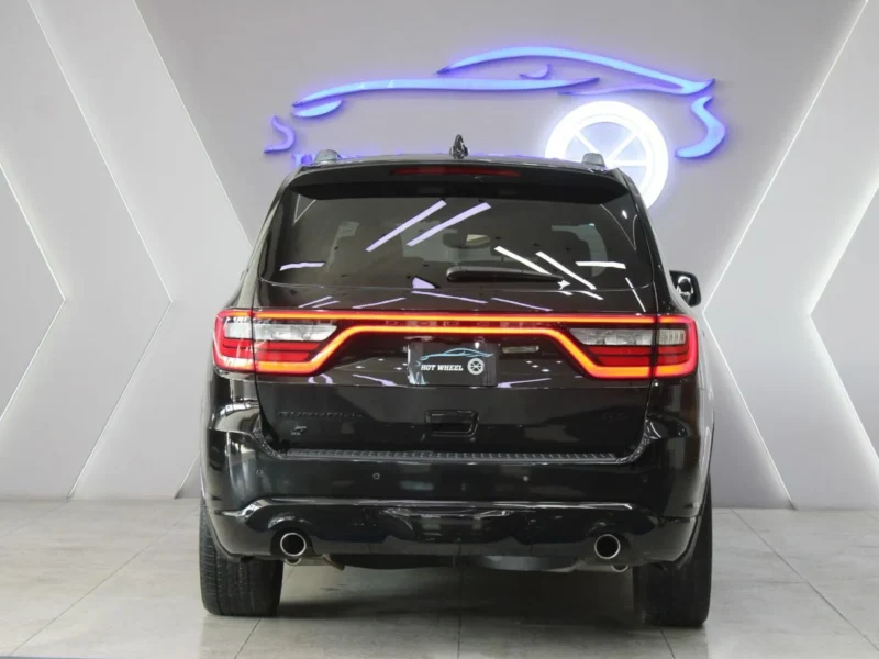 2024 Dodge Durango R/T 5.7 Liter HEMI V8 Cylinder Engine Black Brown SUV AWD