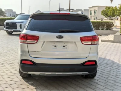 2016 Kia Sorento Eco 4 Cylinders Engine Silver Grey SUV GCC Specs