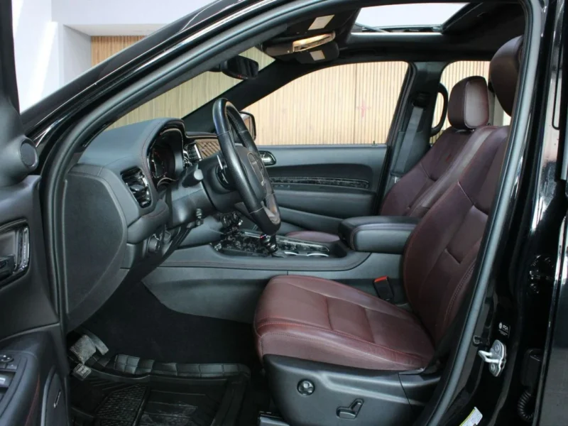2024 Dodge Durango R/T 5.7 Liter HEMI V8 Cylinder Engine Black Brown SUV AWD