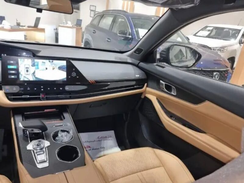 2024 Changan Uni-K 2.0L Turbocharged Inline-4 Engine Grey Tan SUV