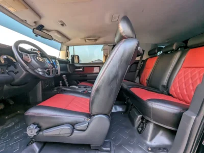 2011 Toyota FJ Cruiser TOP 6 Cylinders Petrol Engine Black SUV GCC Specs