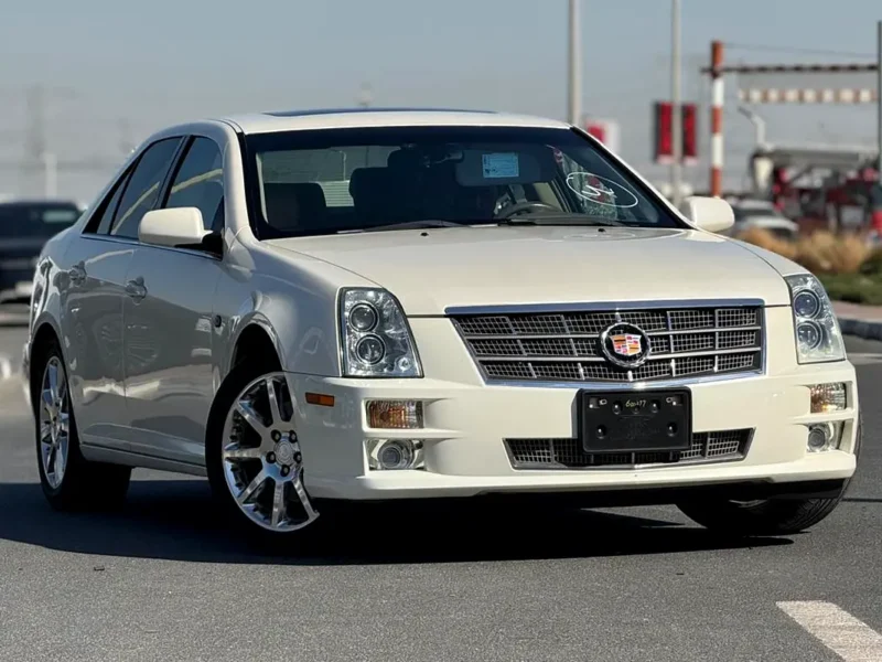 2006 Cadillac STS/Seville STS 6 Cylinders Petrol Engine White Beige Sedan