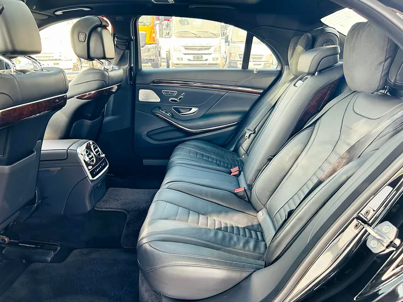 2019 Mercedes-Benz S-Class S 400 6 Cylinders Petrol Engine Black Sedan