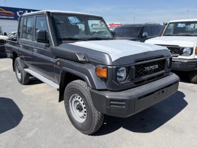 2025 Toyota LC Pickup 4.0L V6 Petrol Engine AT DC Grey Pick Up Truck GCC