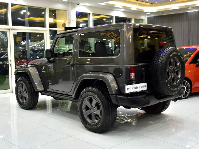 2017 Jeep Wrangler Rubicon RECON EDITION 6 Cylinders Engine Grey Black SUV