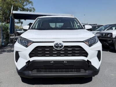 2025 Toyota RAV 4 LE 2.5L 4 Cylinder, Dual VVT-i White Beige Crossover GCC Specs