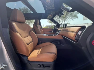 2025 Nissan Patrol LE Titanium 3.5L V6 Twin Turbo Silver Tan SUV GCC Specs