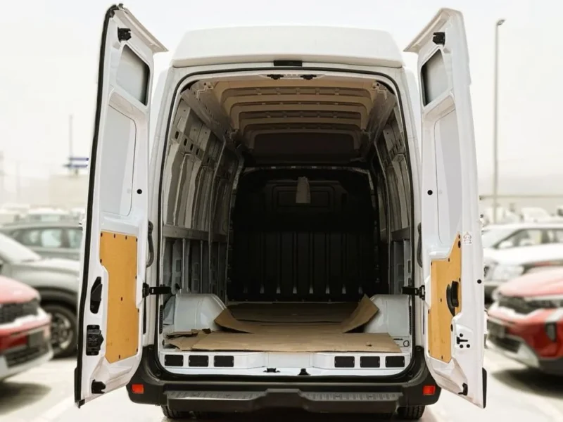 2025 Renault Master 2.3L 4 Cylinder Engine Panel Van Diesel MT White Black