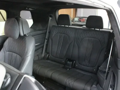 2024 BMW X7 xDriveM60i 4.4L twin-turbo V8 Engine Grey Black SUV