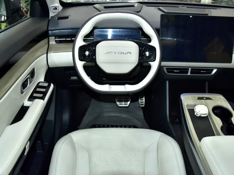 2024 Jetour Dashing 1.6T Luxury 4 Cylinders Petrol Engine Grey Beige SUV