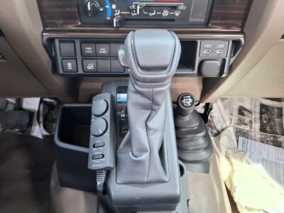Toyota LC Pickup DC AT 2.8L 2025 Red Brown Diesel GCC Specs