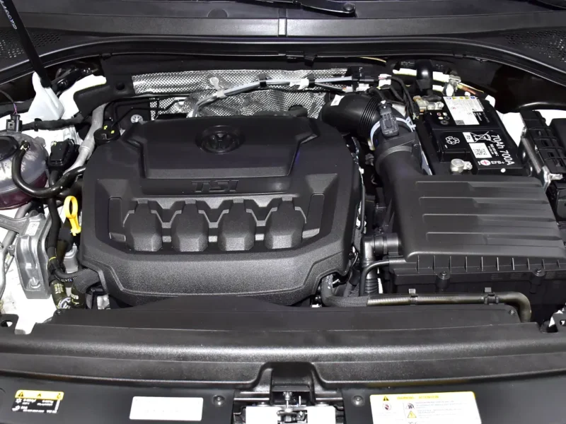2024 Volkswagen Tiguan 4MOTION 4 Cylinders Engine White Black Crossover