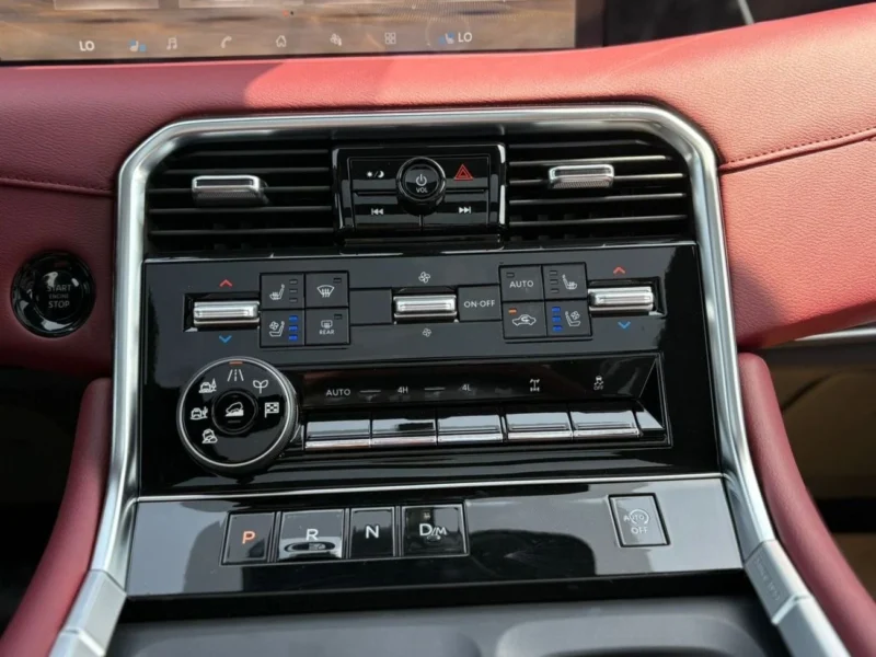 2026 NISSAN PATROL LE TITANIUM+ 6 Cylinders Engine Blue Red SUV GCC Specs