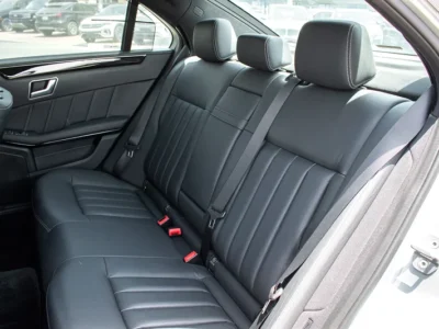 2013 Mercedes-Benz E-Class E400 6 Cylinders Engine Silver Black Immaculate Condition