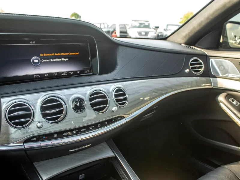 2015 Mercedes-Benz S-Class S 500l 8 Cylinders Petrol Engine White Black Sedan