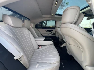2023 Mercedes-Benz S 580 8 Cylinders Engine Black Beige Sedan AWD