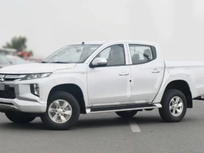 2022 Mitsubishi L200 GLX 2.5 Liters 4 Cylinders Engine Silver Grey Pick Up Truck