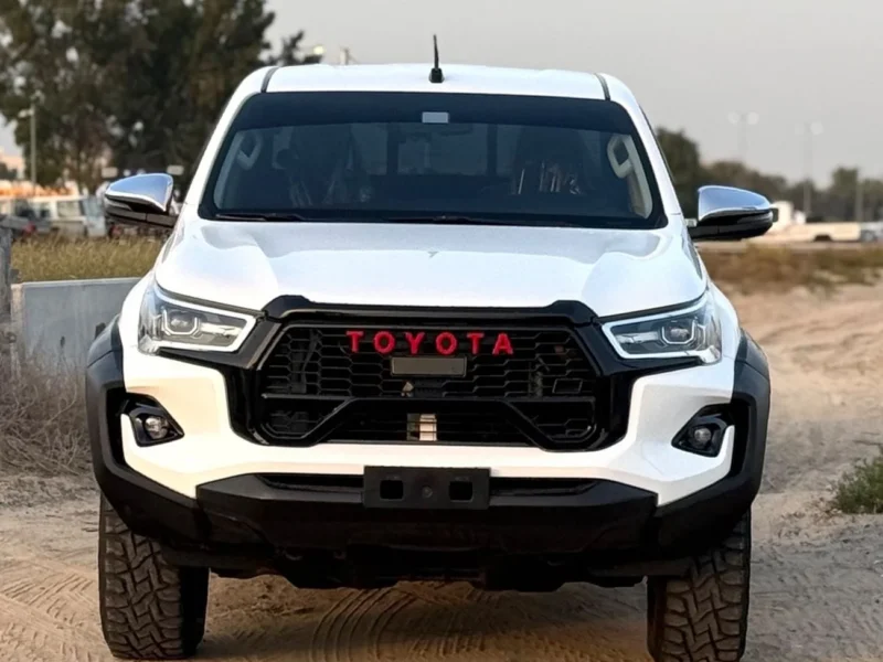 2022 Toyota Hilux GLX 2.7L 4 Cylinders Engine Double Cab Utility A/T White Red