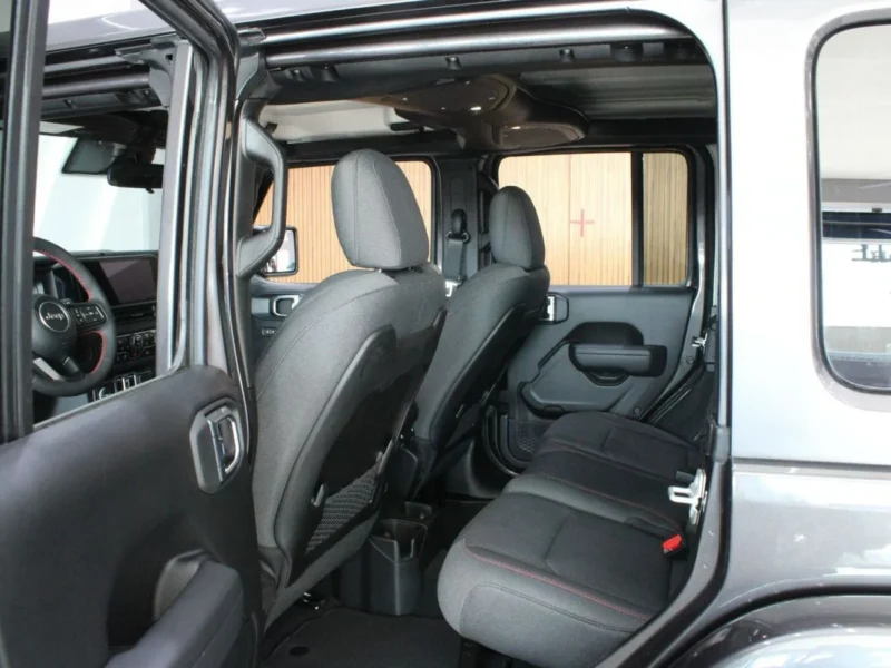 2024 Jeep Wrangler Rubicon 3.6 Liter 6 Cylinder Engine Grey Black SUV