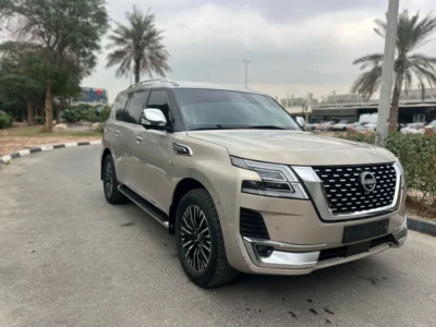 2021 Nissan Patrol LE PLATINUM 6 Cylinders Engine Gold Red SUV GCC Specs