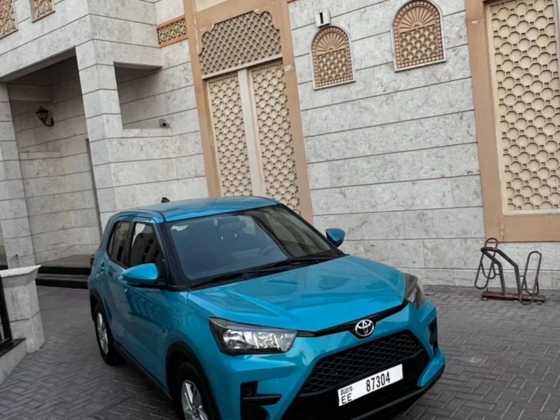 2022 Toyota Raize 1.2 L 4 Cylinders Engine Blue Black SUV FWD