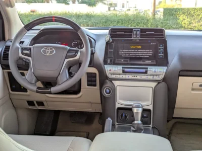 2018 Toyota Prado GXR FULL OPTION GCC Specs V6 4.0L White Beige SUV
