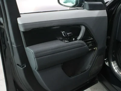 2025 Land Rover Range Rover Sport SV EDITION 4.4L Twin-Turbocharged V8 Black Grey SUV