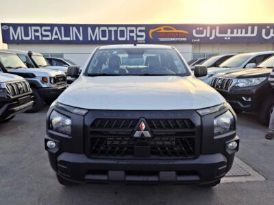 2025 Mitsubishi L200 2.4L 4 Cylinders Engine MT DC White Black Petrol Black Truck