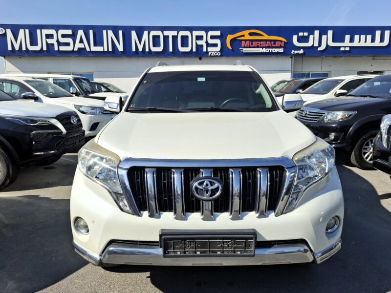 2016 Toyota Prado VXR 2.7L 4-Cylinder Petrol White Brown SUV GCC Specs