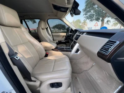 2016 Land Rover Range Rover Vogue HSE V8 White Beige SUV GCC Specs