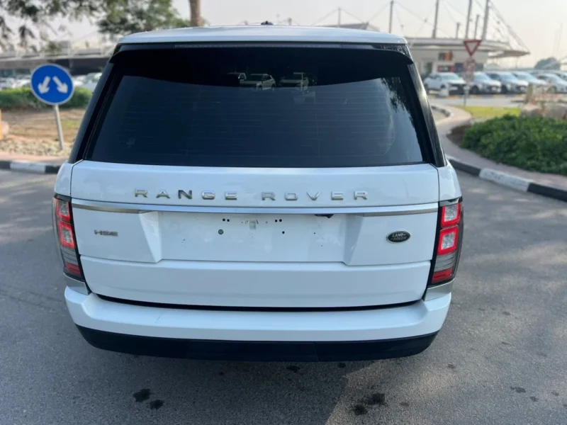 2016 Land Rover Range Rover Vogue HSE V8 White Beige SUV GCC Specs