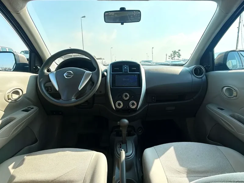 2020 Nissan Sunny SE 4 Cylinder Petrol Engine Grey Beige Sedan GCC Specs