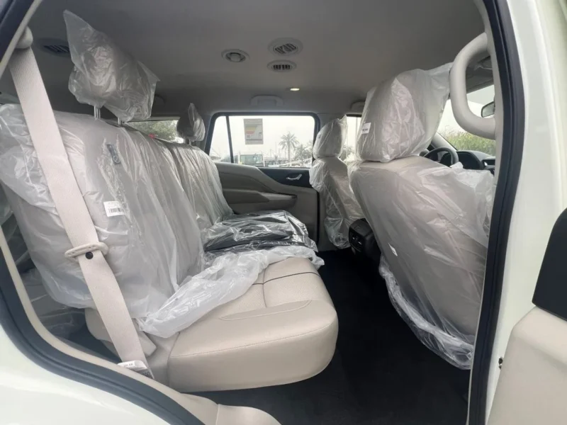 2024 Nissan XTerra SE 2.5L FWD SE 2.5L 4 Cylinder Engine FWD White Beige SUV