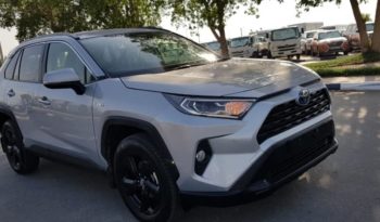 2019 Toyota RAV 4 Hybrid Auto 2.5-liter 4-cylinder Hybrid Silver Black SUV