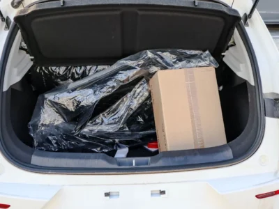 2025 BYD E2 Luxury Electric Car White Black Hatchback 405 km Range
