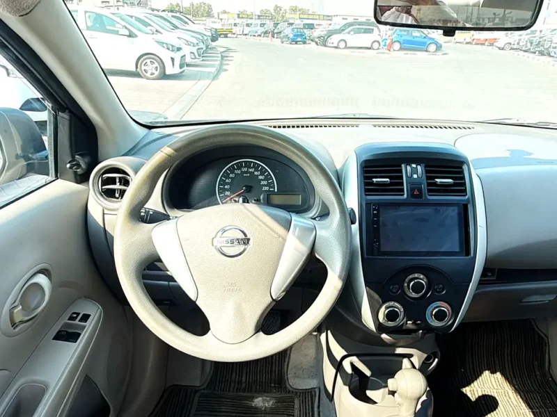 2020 Nissan Sunny SE 4 Cylinder Petrol Engine Grey Beige Sedan GCC Specs