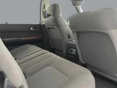 2024 Nissan Patrol Safari 4.8L AT 4 Cylinder Petrol Engine White Grey SUV GCC Specs