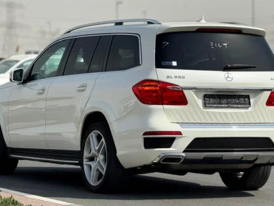 2014 Mercedes-Benz GL-Class GL 550 4Matic 8 Cylinder Engine White Black SUV