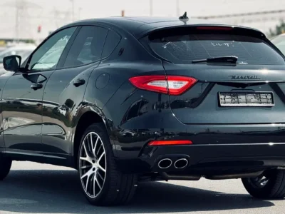 2017 Maserati Levante S 6 Cylinder Petrol Engine Black Red SUV CLEAN TITLE