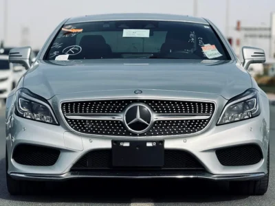 2017 Mercedes-Benz CLS-Class CLS 400 6 Cylinders Petrol Engine Silver Black Sedan