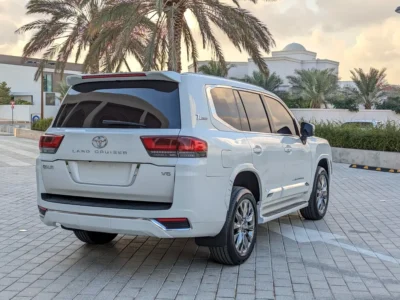 2014 Toyota Land Cruiser GXR TOP 6 Cylinders Petrol Engine White Beige SUV