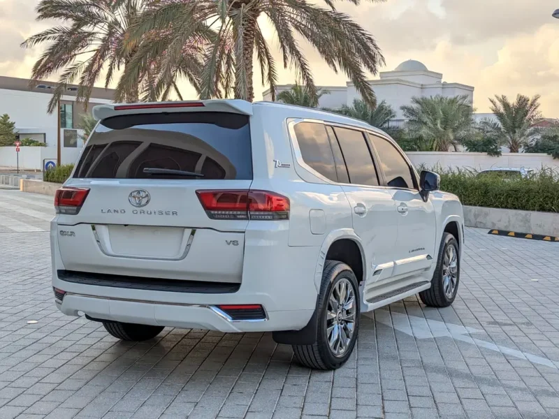 2014 Toyota Land Cruiser GXR TOP 6 Cylinders Petrol Engine White Beige SUV