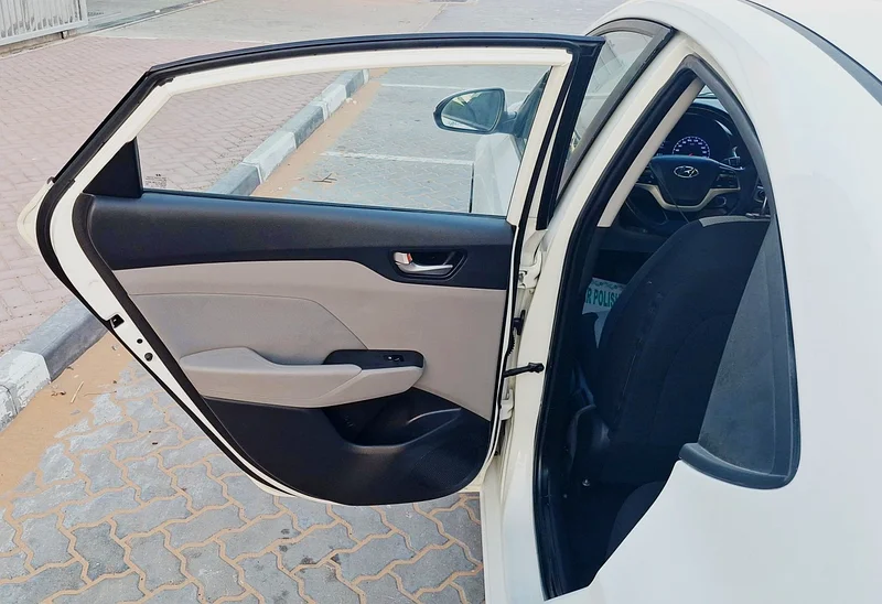 2019 Hyundai Accent Other 4 Cylinder Petrol Engine White Grey Sedan GCC Specs