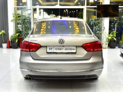 2013 Volkswagen Passat SEL 5 Cylinder Petrol Engine Silver Beige Sedan GCC