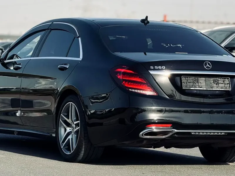 2018 Mercedes-Benz S-Class S 560 4MATIC 8 Cylinder Engine Black Sedan