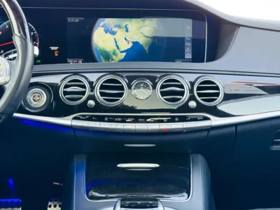 2018 Mercedes-Benz S-Class S 560 4MATIC 8 Cylinder Engine Black Sedan